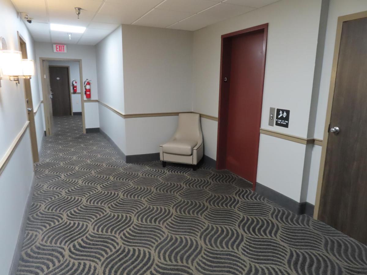 St Charles Hotel Downtown ハドソン エクステリア 写真