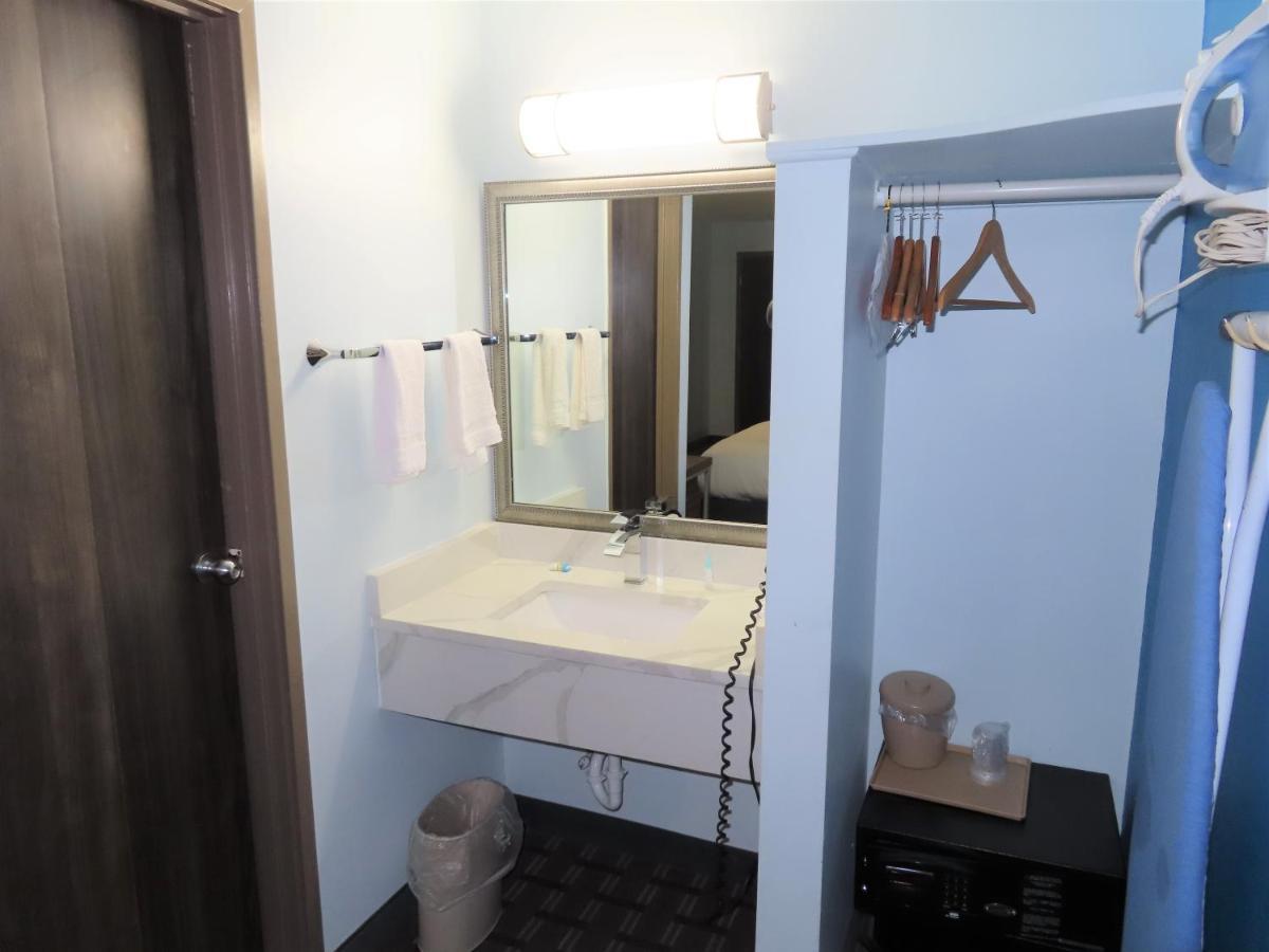 St Charles Hotel Downtown ハドソン 部屋 写真