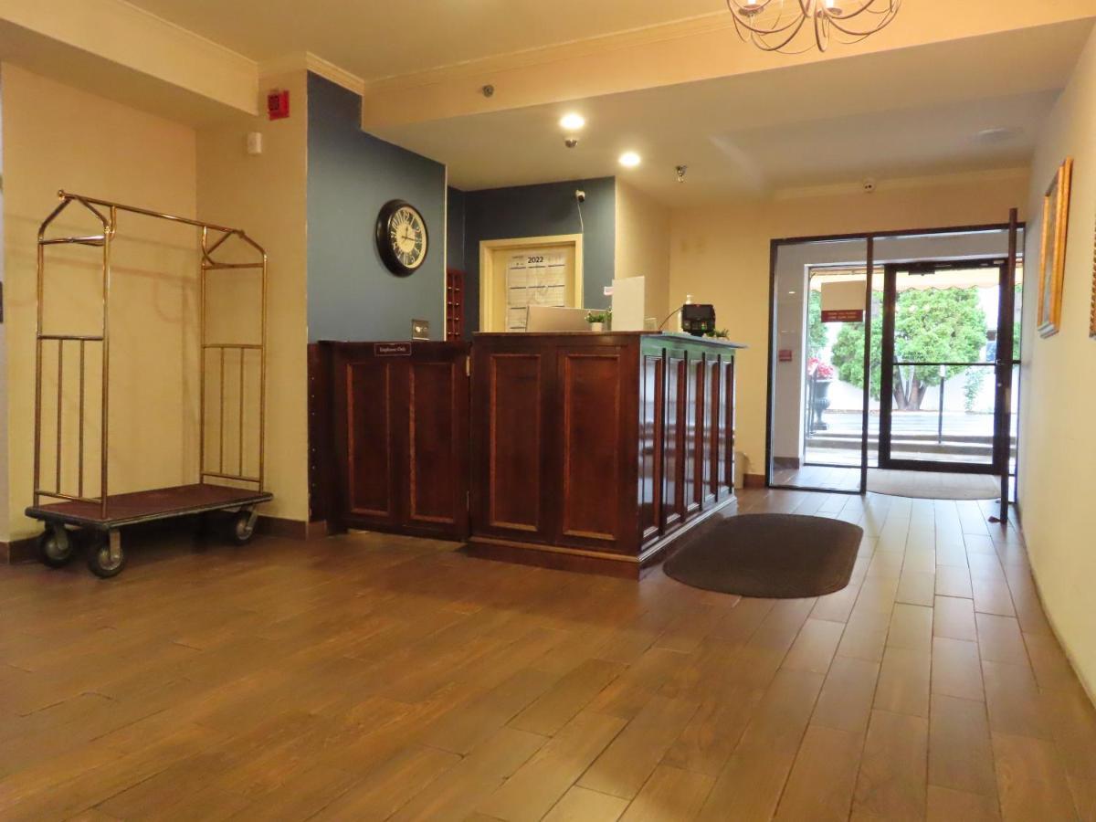 St Charles Hotel Downtown ハドソン エクステリア 写真