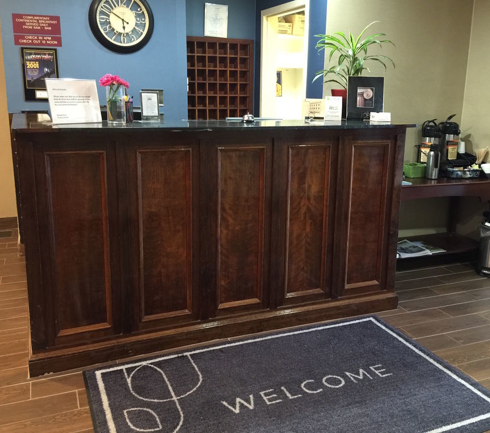 St Charles Hotel Downtown ハドソン エクステリア 写真